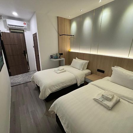 Red'S Hotel Bintulu Zewnętrze zdjęcie