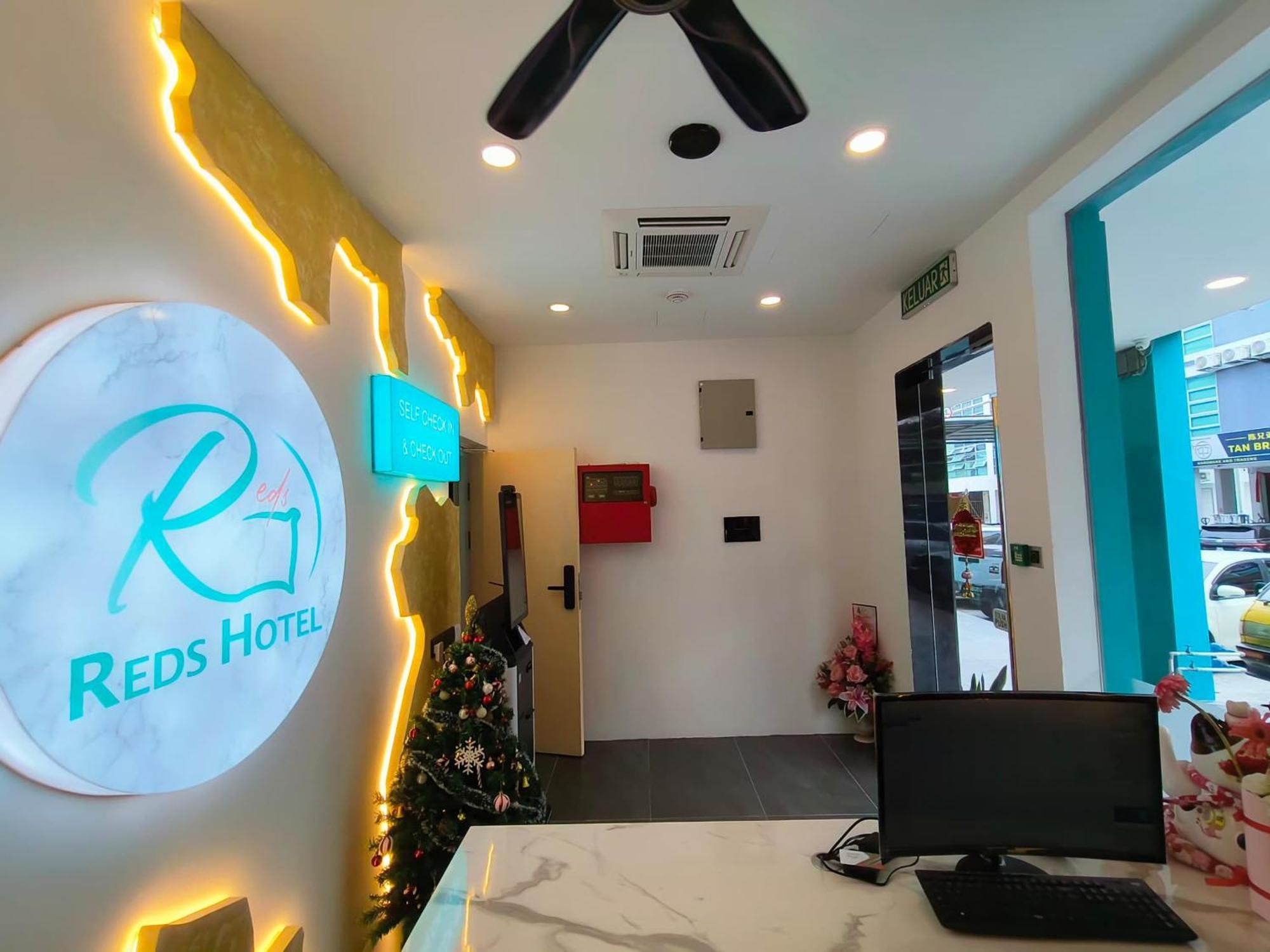 Red'S Hotel Bintulu Zewnętrze zdjęcie