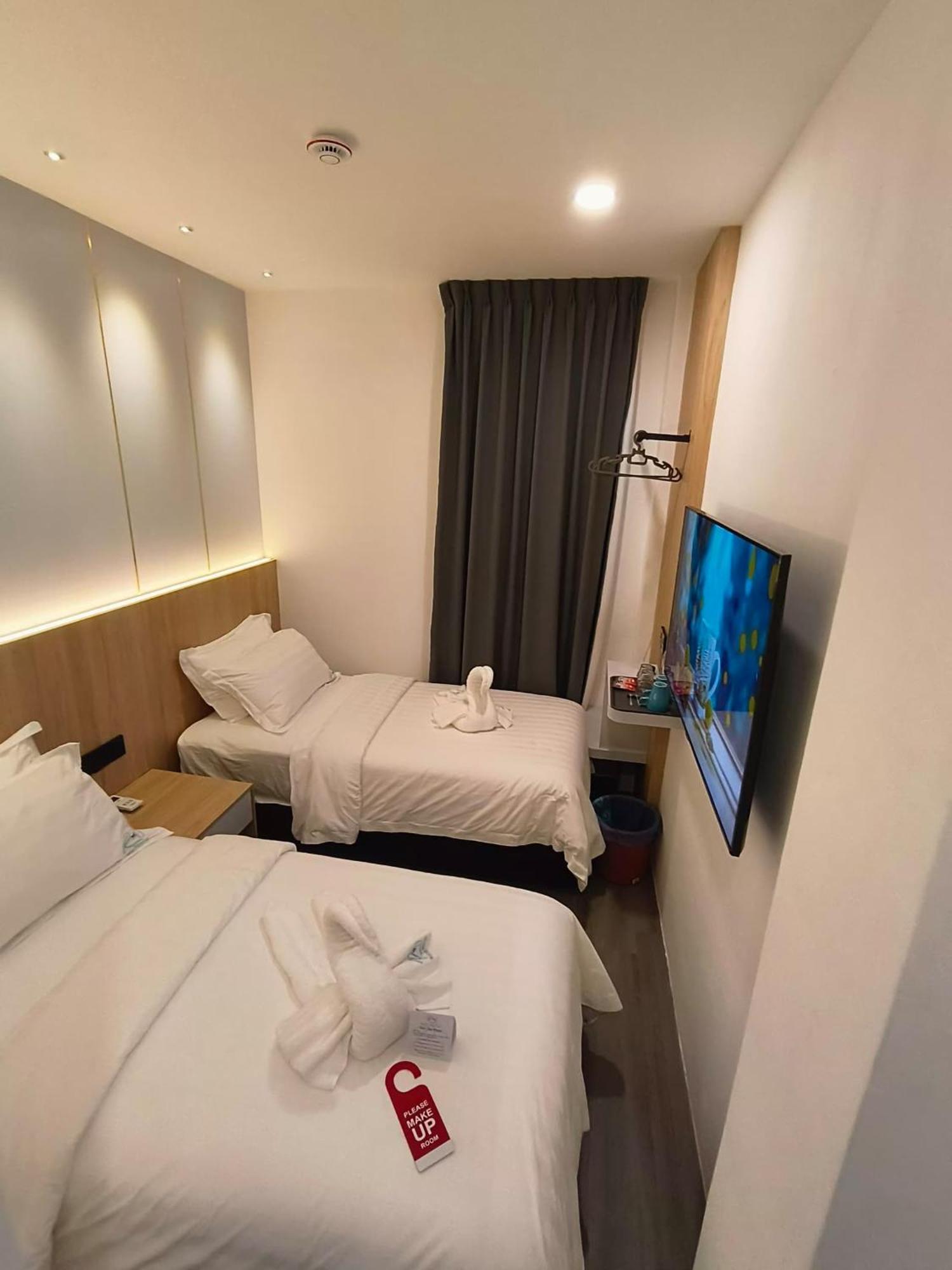 Red'S Hotel Bintulu Zewnętrze zdjęcie