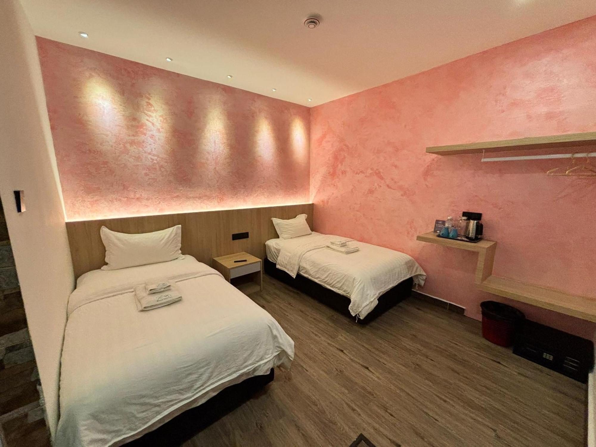 Red'S Hotel Bintulu Zewnętrze zdjęcie