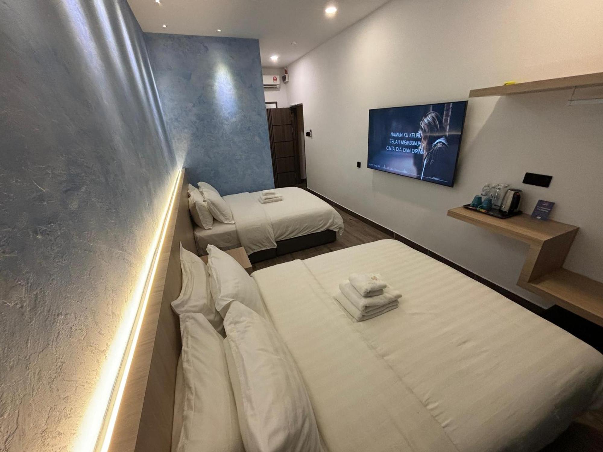 Red'S Hotel Bintulu Zewnętrze zdjęcie